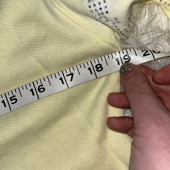 NWT INC Cropped Cotton Bead-Embroidered Raw Hem Sweatshirt sze M Yellow - Picture 13 of 16